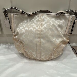 COACH K05K-6279 Signature Trim/Leather Hobo Purse